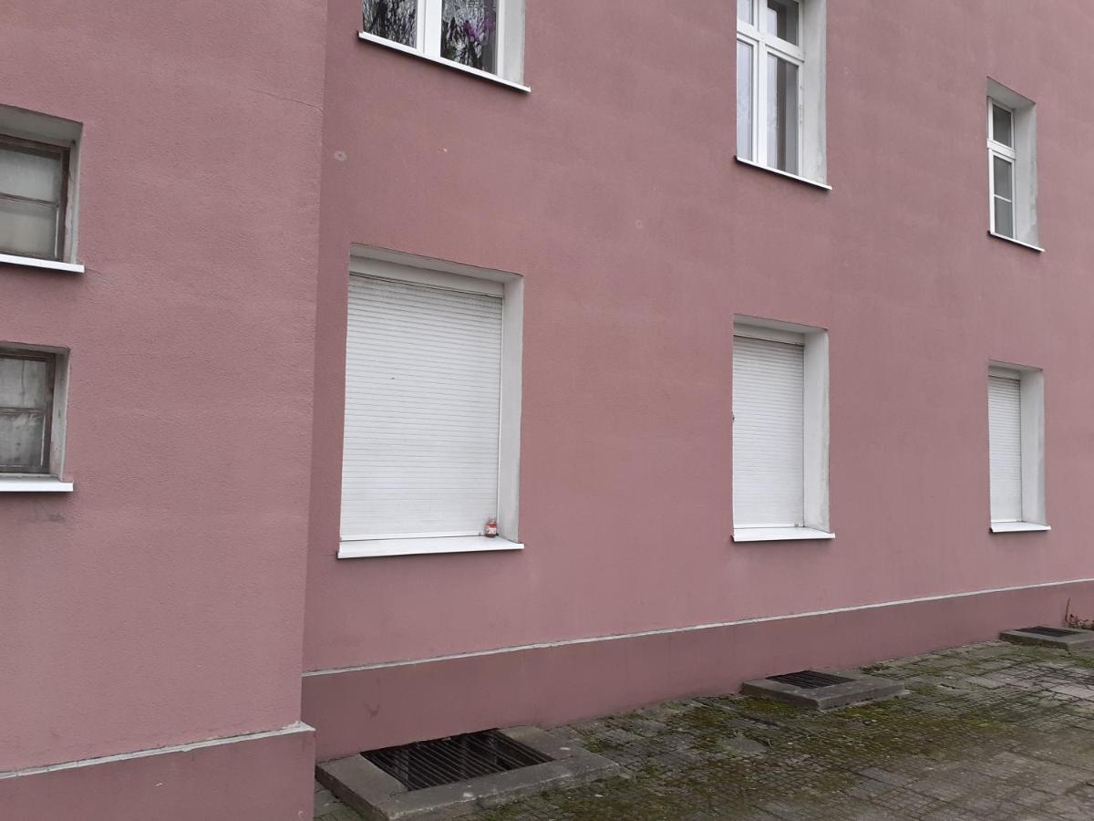 Kamienica Lägenhet Gniezno Exteriör bild
